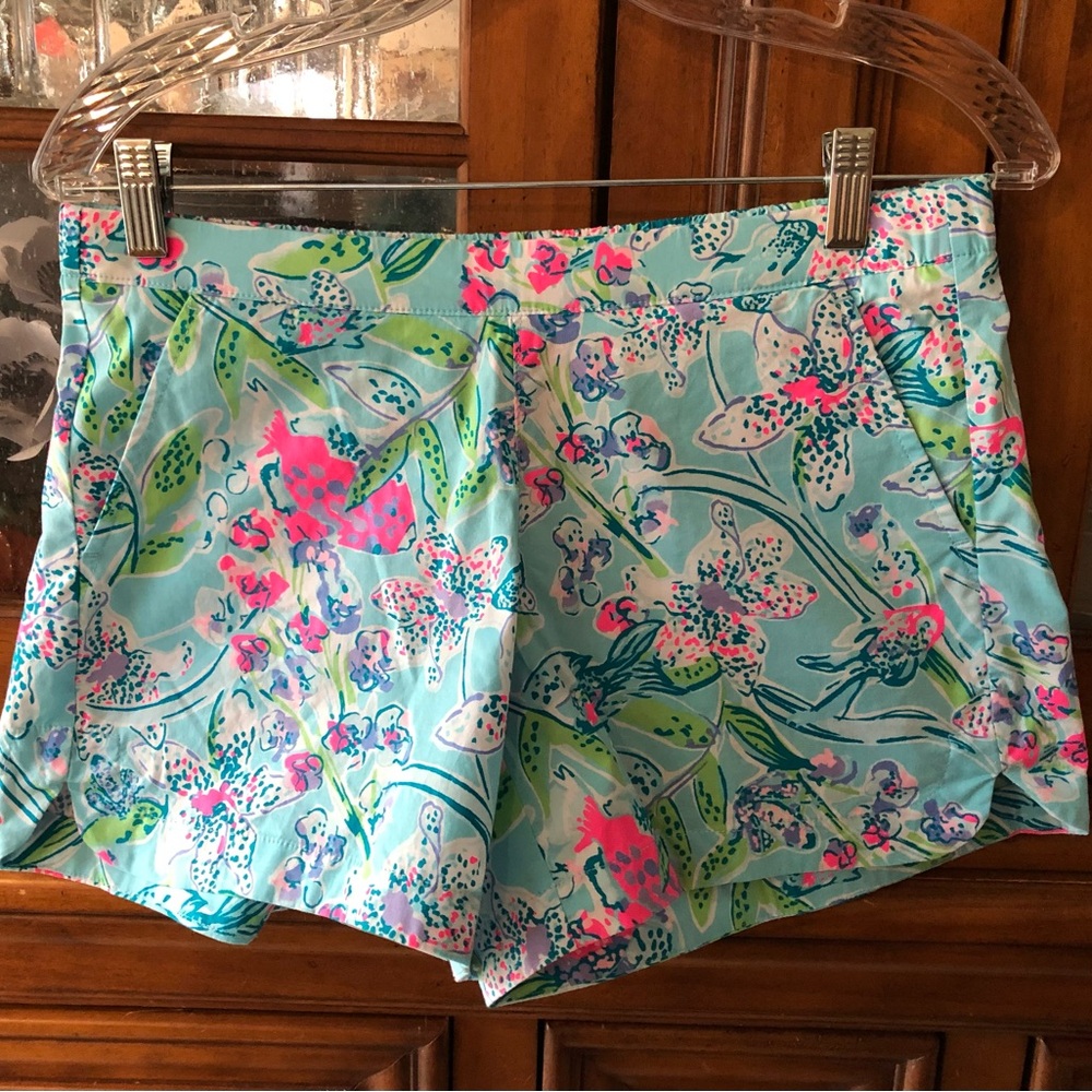EUC Lilly Pulitzer Blue and Pink Shorts